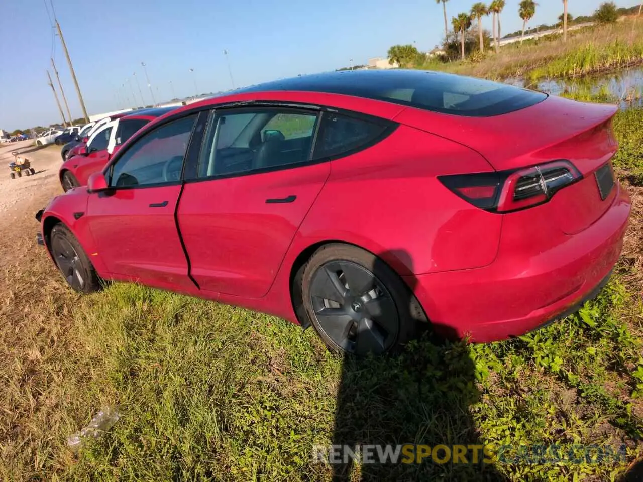 2 Photograph of a damaged car 5YJ3E1EB0MF087789 TESLA MODEL 3 2021