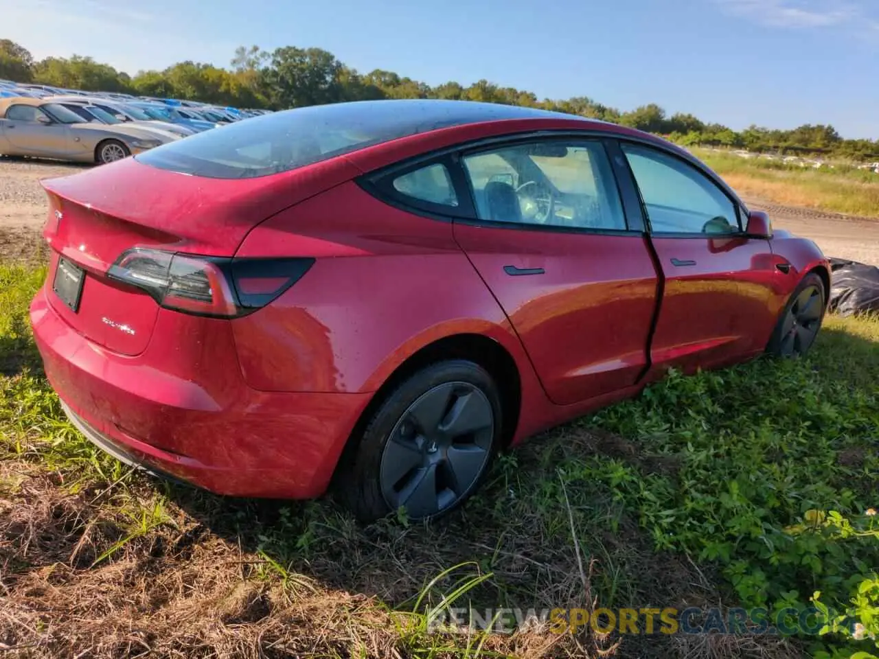 3 Photograph of a damaged car 5YJ3E1EB0MF087789 TESLA MODEL 3 2021
