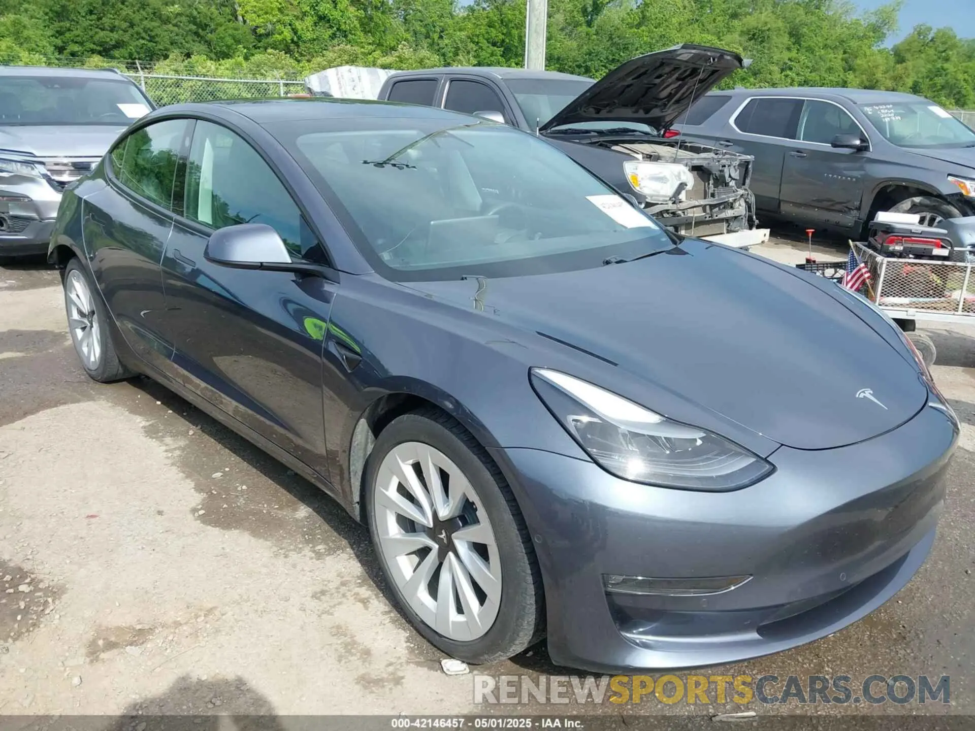 1 Photograph of a damaged car 5YJ3E1EB0MF902654 TESLA MODEL 3 2021