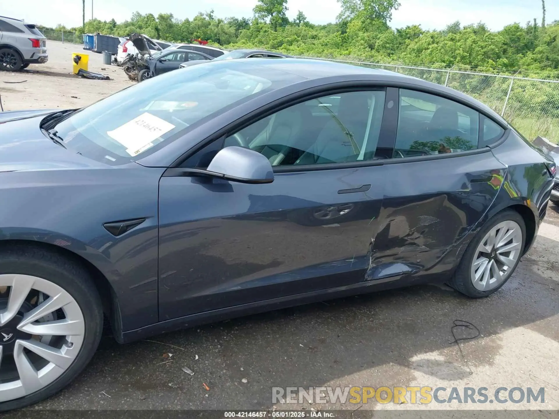 14 Photograph of a damaged car 5YJ3E1EB0MF902654 TESLA MODEL 3 2021