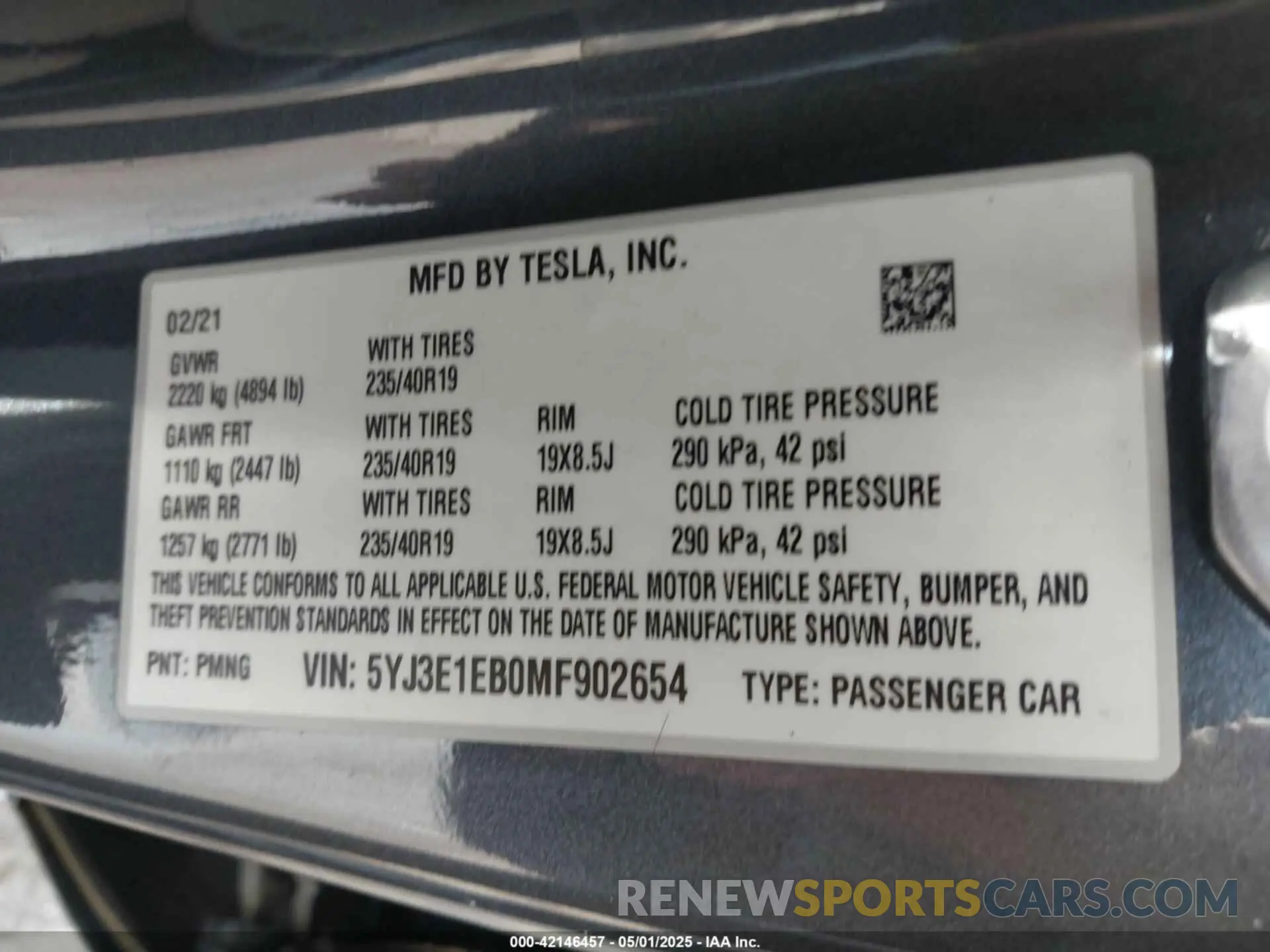 9 Photograph of a damaged car 5YJ3E1EB0MF902654 TESLA MODEL 3 2021