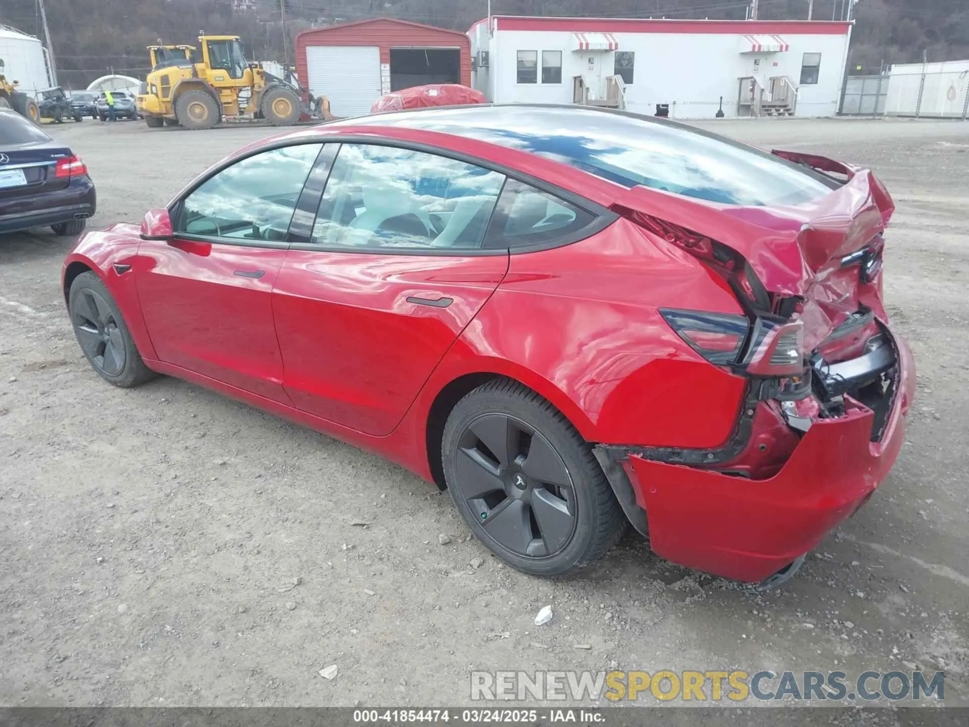 3 Photograph of a damaged car 5YJ3E1EB0MF902833 TESLA MODEL 3 2021