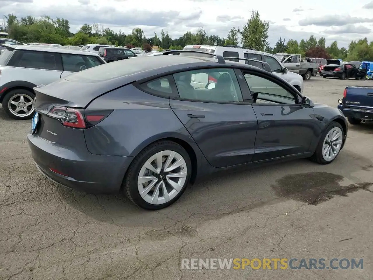 3 Photograph of a damaged car 5YJ3E1EB0MF936660 TESLA MODEL 3 2021