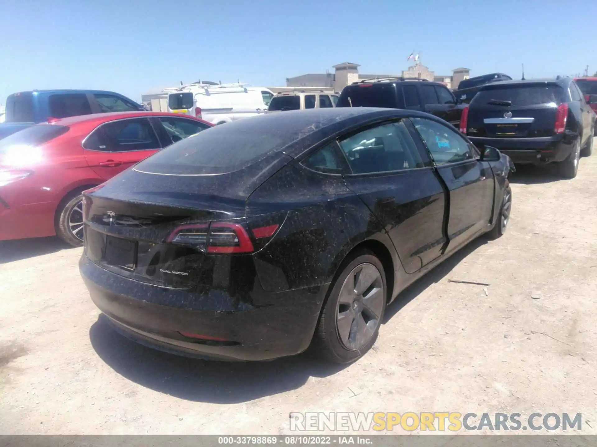 4 Photograph of a damaged car 5YJ3E1EB0MF979573 TESLA MODEL 3 2021