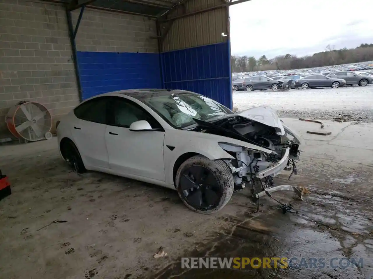 1 Photograph of a damaged car 5YJ3E1EB0MF981372 TESLA MODEL 3 2021