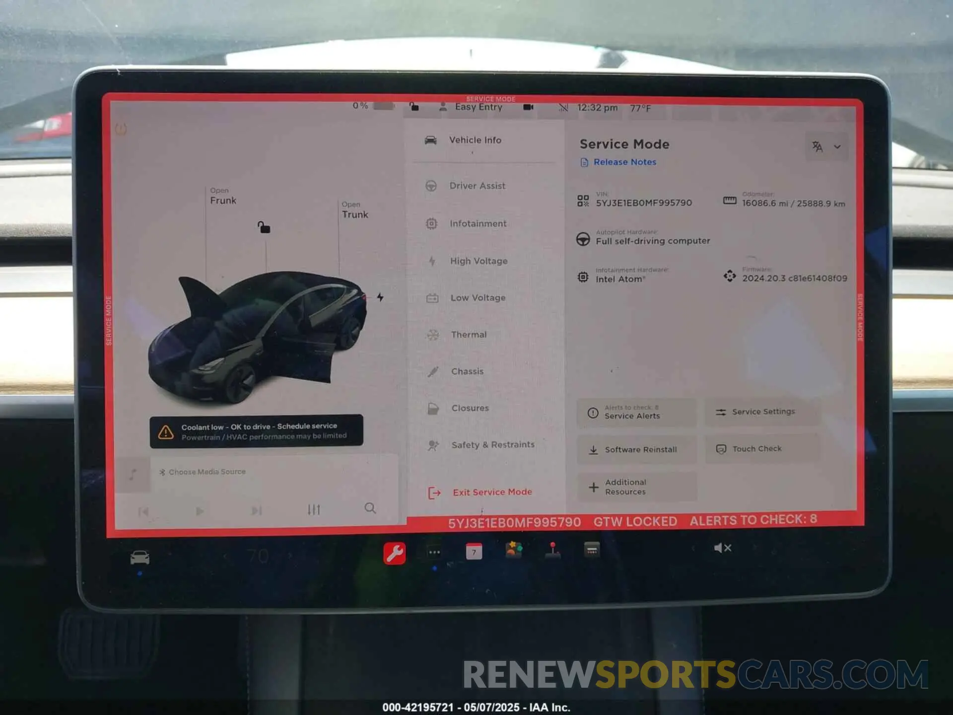 17 Photograph of a damaged car 5YJ3E1EB0MF995790 TESLA MODEL 3 2021