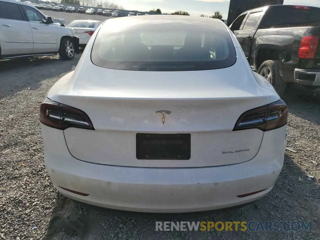 6 Photograph of a damaged car 5YJ3E1EB1MF002247 TESLA MODEL 3 2021