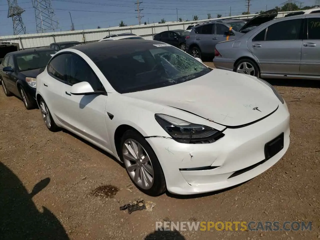 4 Photograph of a damaged car 5YJ3E1EB1MF012986 TESLA MODEL 3 2021