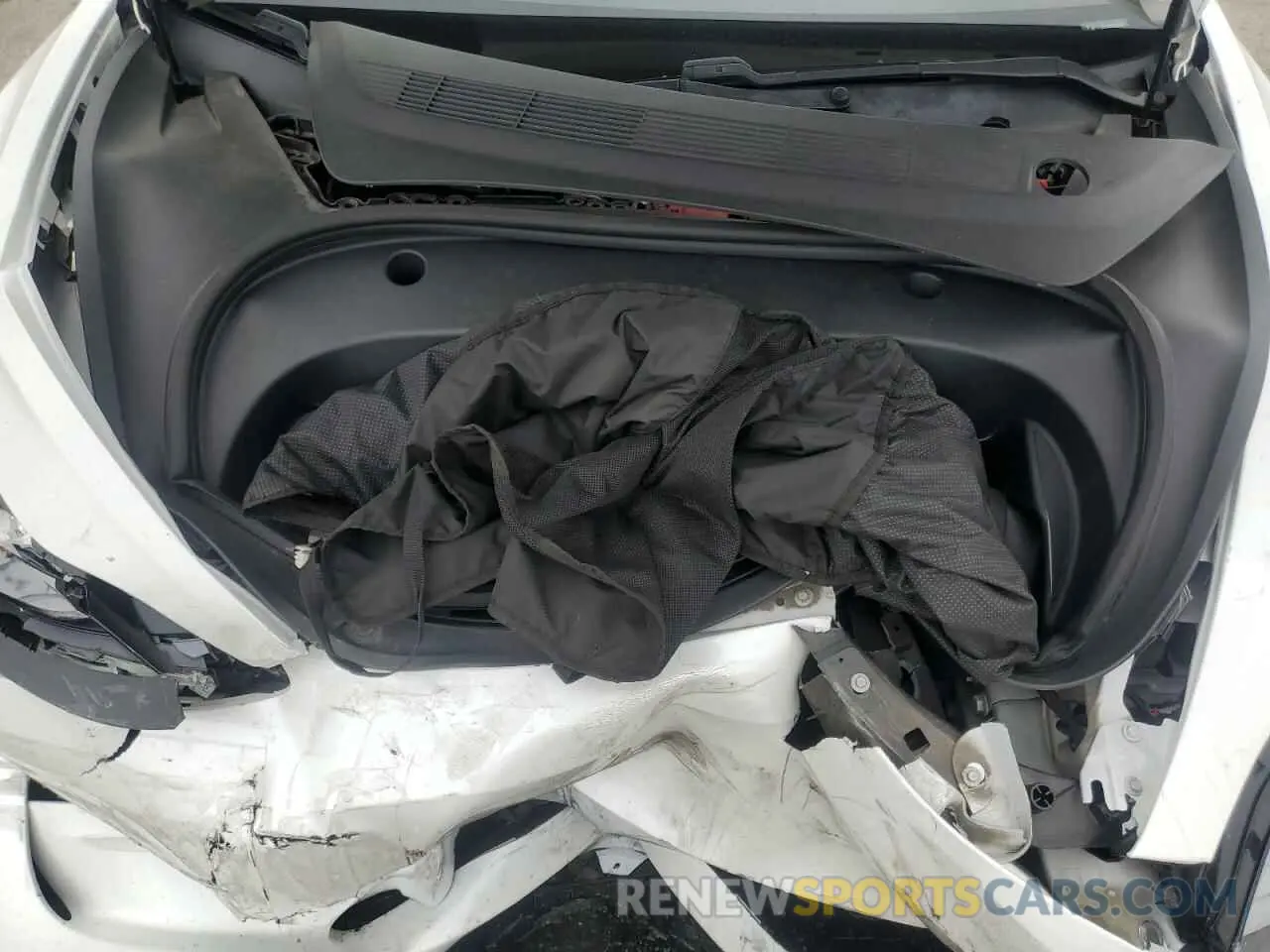 11 Photograph of a damaged car 5YJ3E1EB1MF032669 TESLA MODEL 3 2021