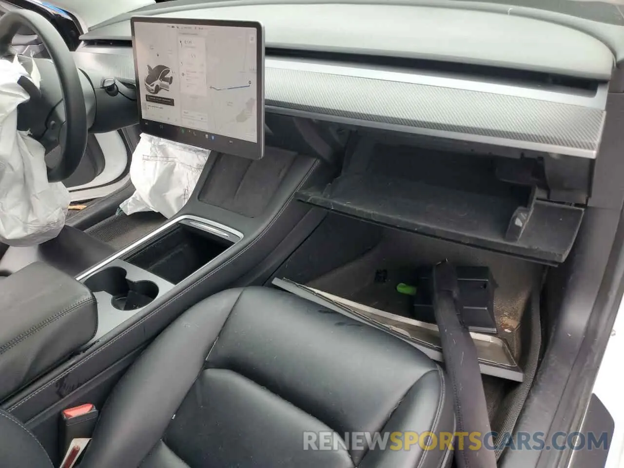 8 Photograph of a damaged car 5YJ3E1EB1MF032669 TESLA MODEL 3 2021