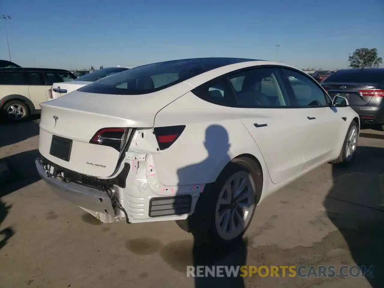 4 Photograph of a damaged car 5YJ3E1EB1MF056096 TESLA MODEL 3 2021