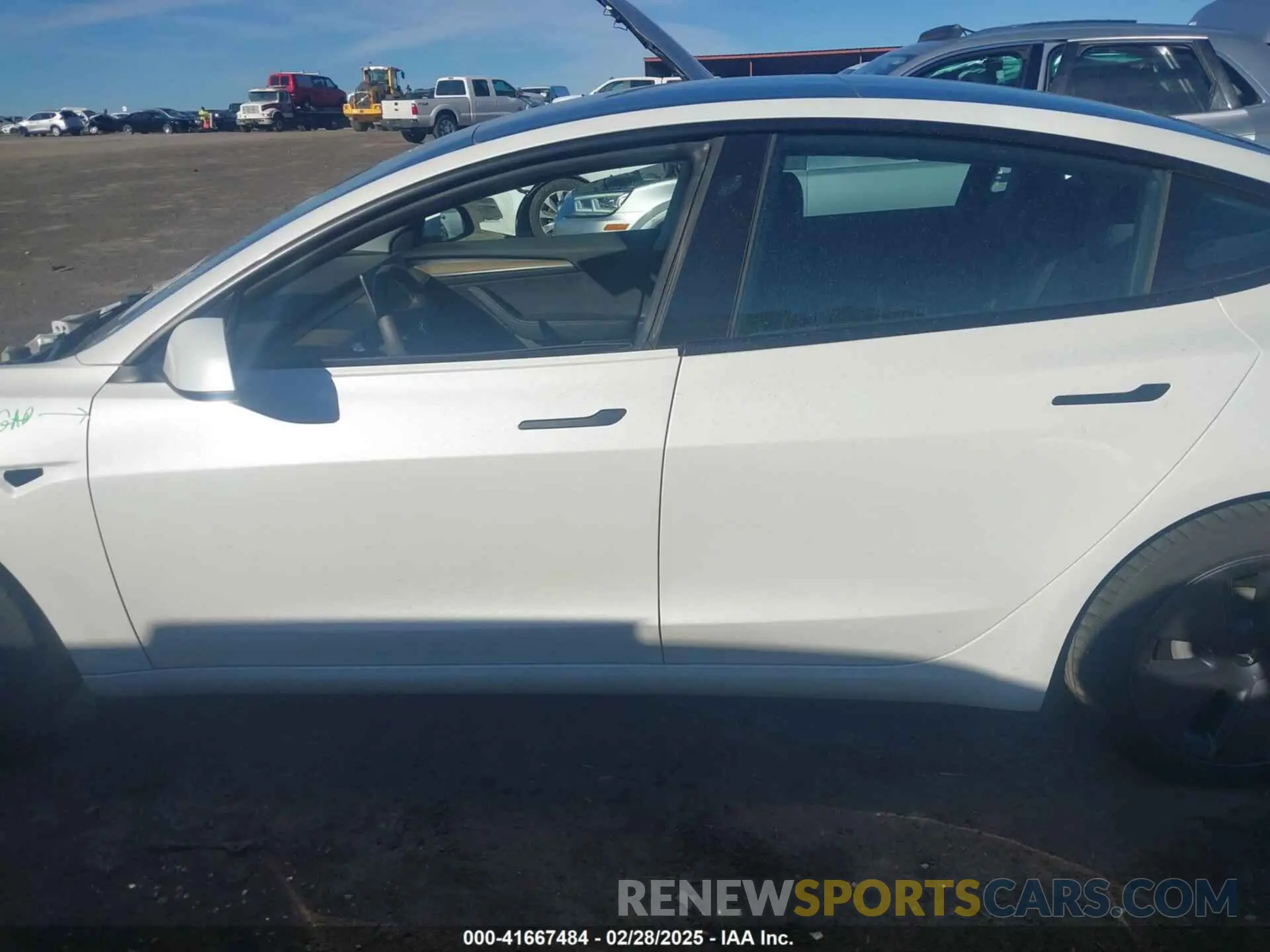 15 Photograph of a damaged car 5YJ3E1EB1MF062593 TESLA MODEL 3 2021