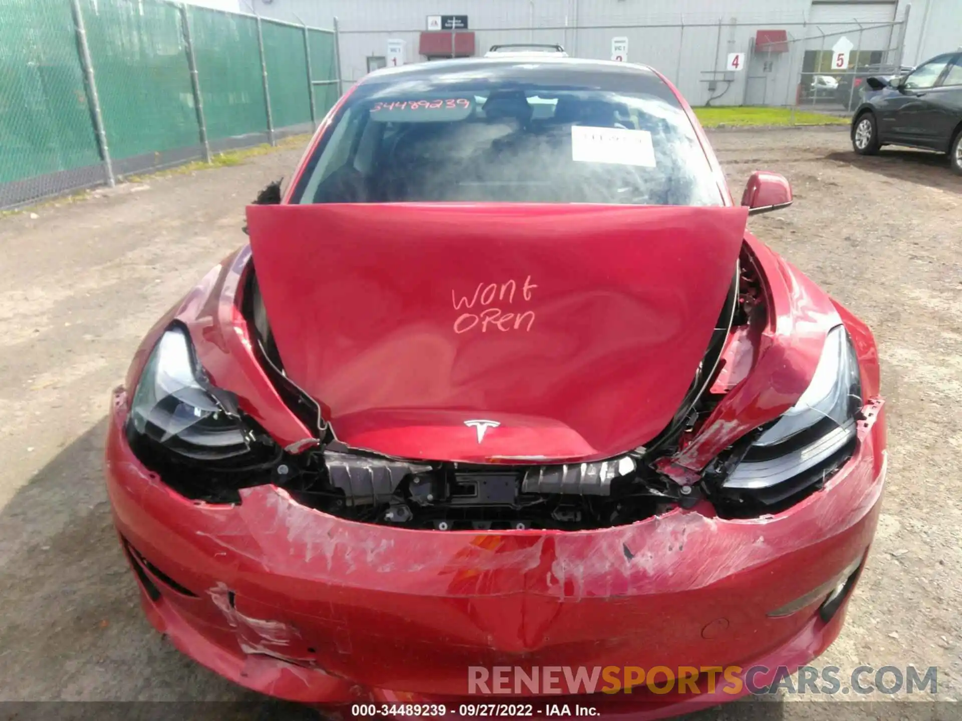 10 Photograph of a damaged car 5YJ3E1EB1MF869342 TESLA MODEL 3 2021