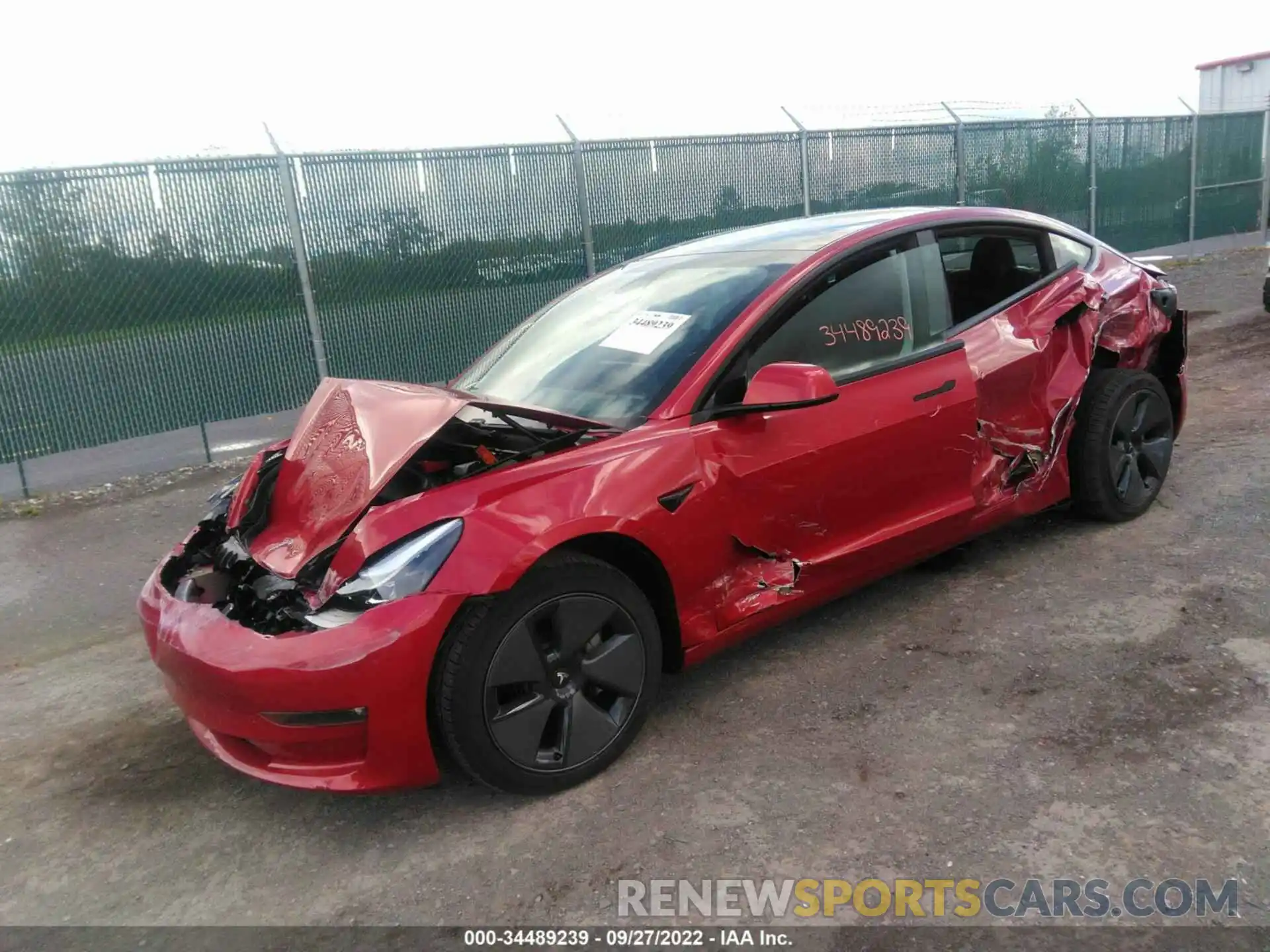 2 Photograph of a damaged car 5YJ3E1EB1MF869342 TESLA MODEL 3 2021