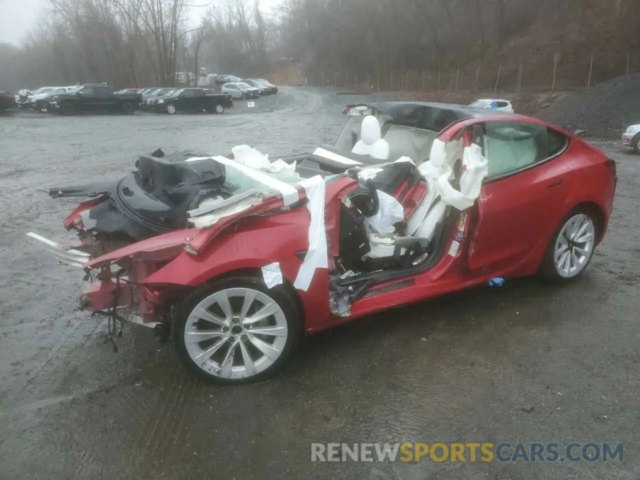 1 Photograph of a damaged car 5YJ3E1EB1MF903408 TESLA MODEL 3 2021