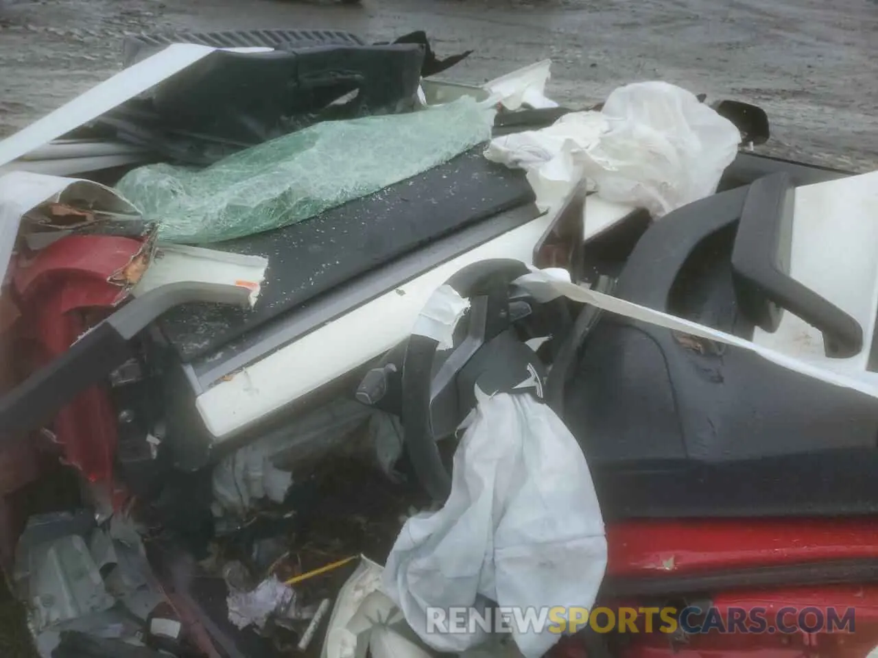 8 Photograph of a damaged car 5YJ3E1EB1MF903408 TESLA MODEL 3 2021