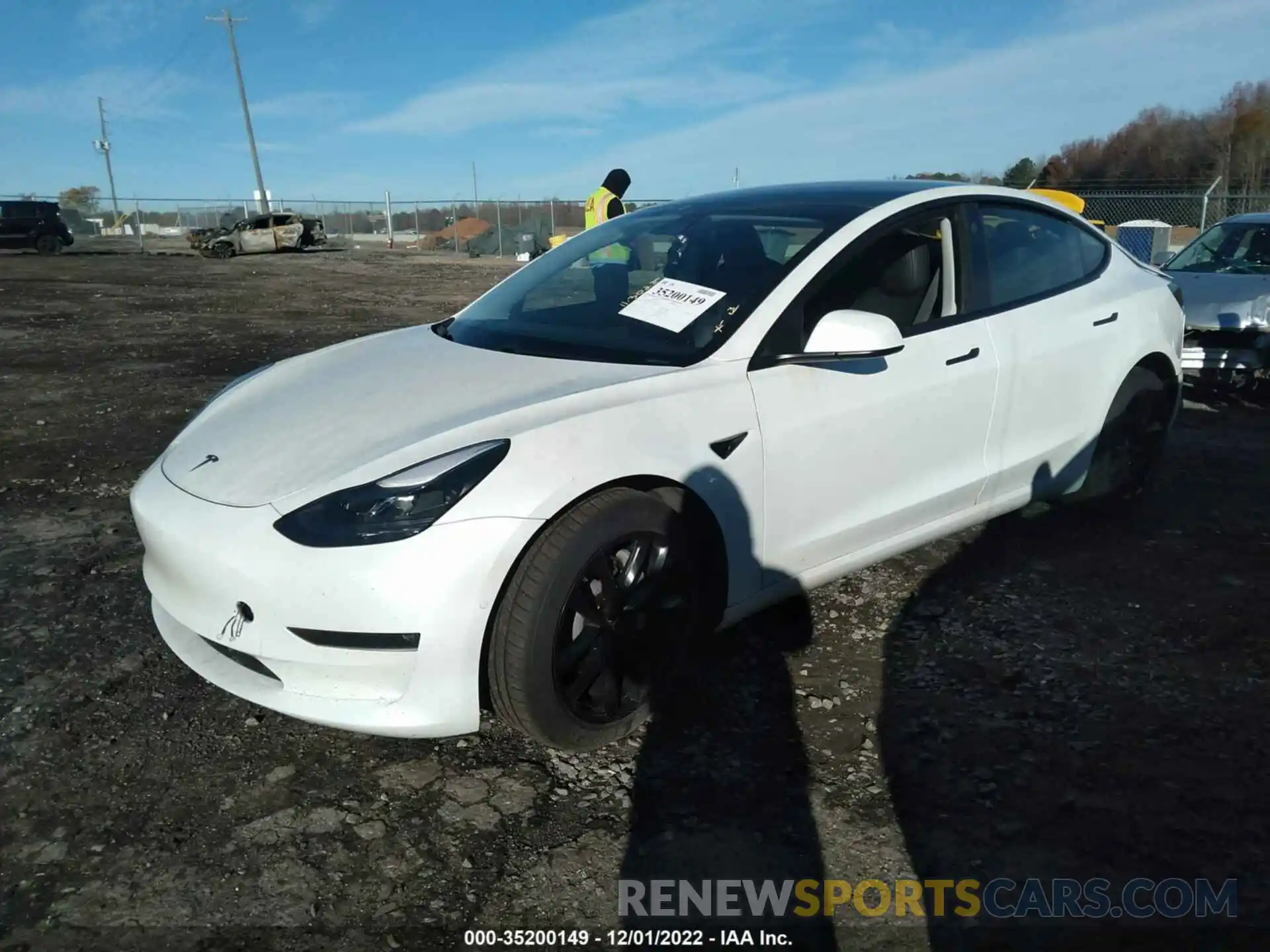 2 Photograph of a damaged car 5YJ3E1EB1MF915509 TESLA MODEL 3 2021