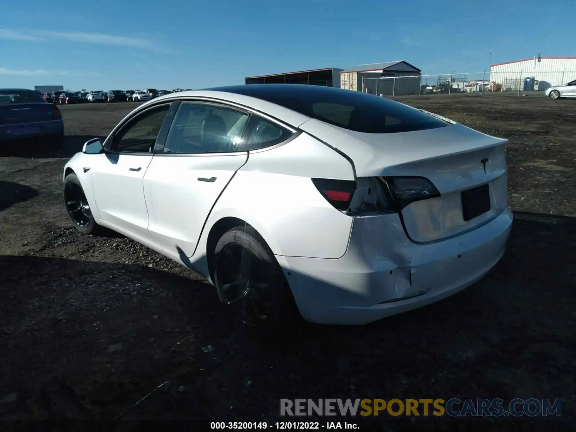 3 Photograph of a damaged car 5YJ3E1EB1MF915509 TESLA MODEL 3 2021