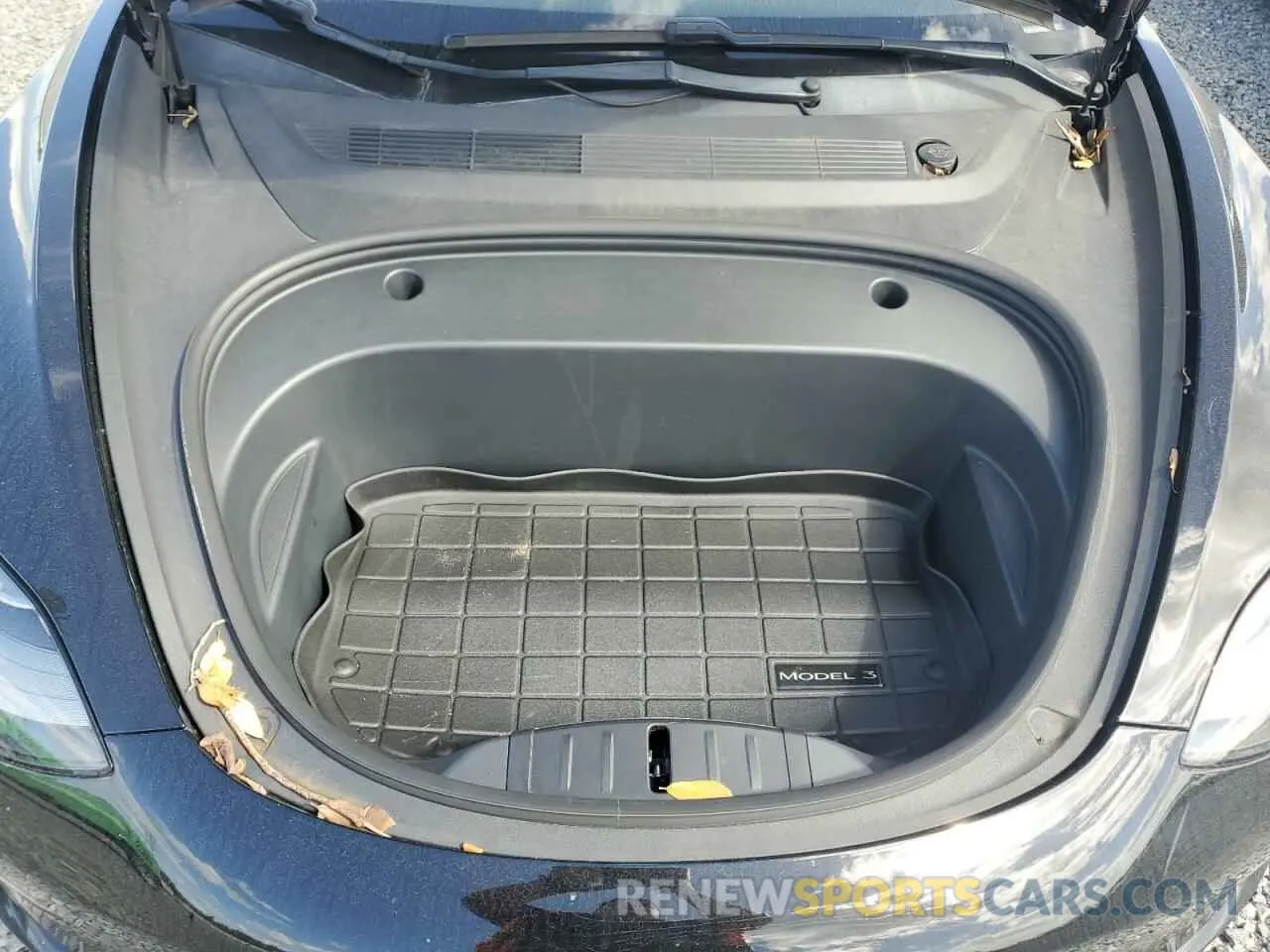 11 Photograph of a damaged car 5YJ3E1EB1MF927241 TESLA MODEL 3 2021