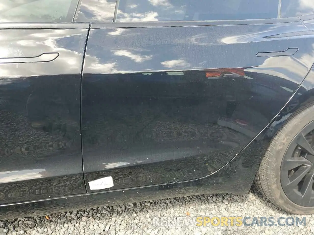 12 Photograph of a damaged car 5YJ3E1EB1MF927241 TESLA MODEL 3 2021