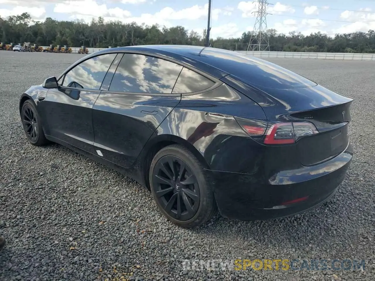 2 Photograph of a damaged car 5YJ3E1EB1MF927241 TESLA MODEL 3 2021