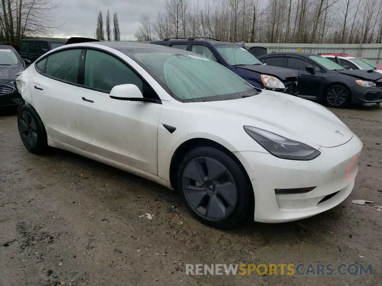 4 Photograph of a damaged car 5YJ3E1EB1MF928177 TESLA MODEL 3 2021