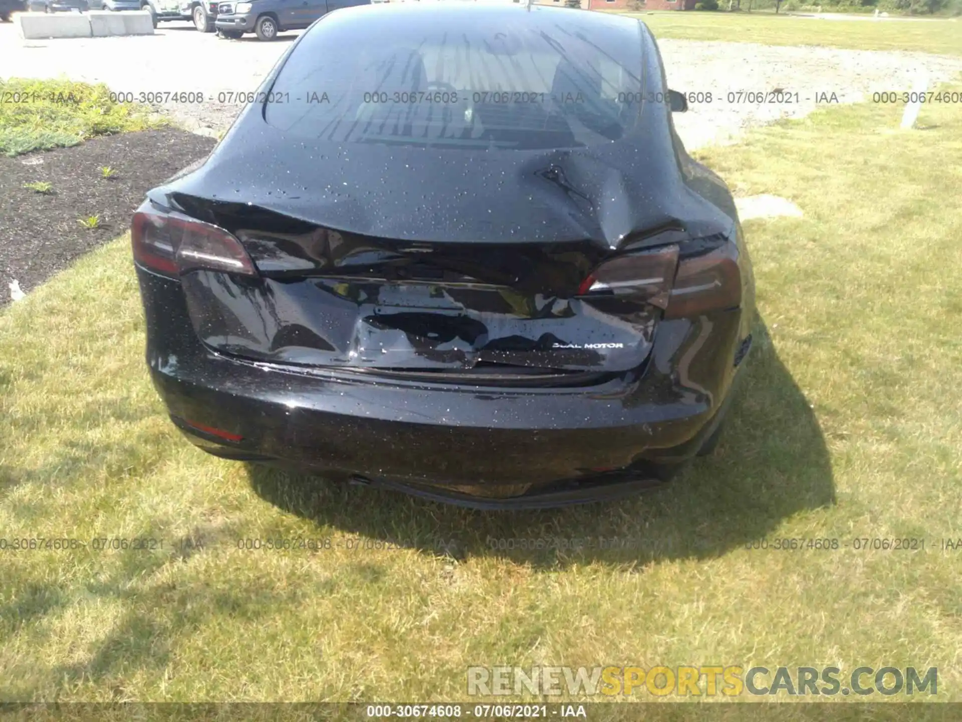 6 Photograph of a damaged car 5YJ3E1EB1MF960871 TESLA MODEL 3 2021