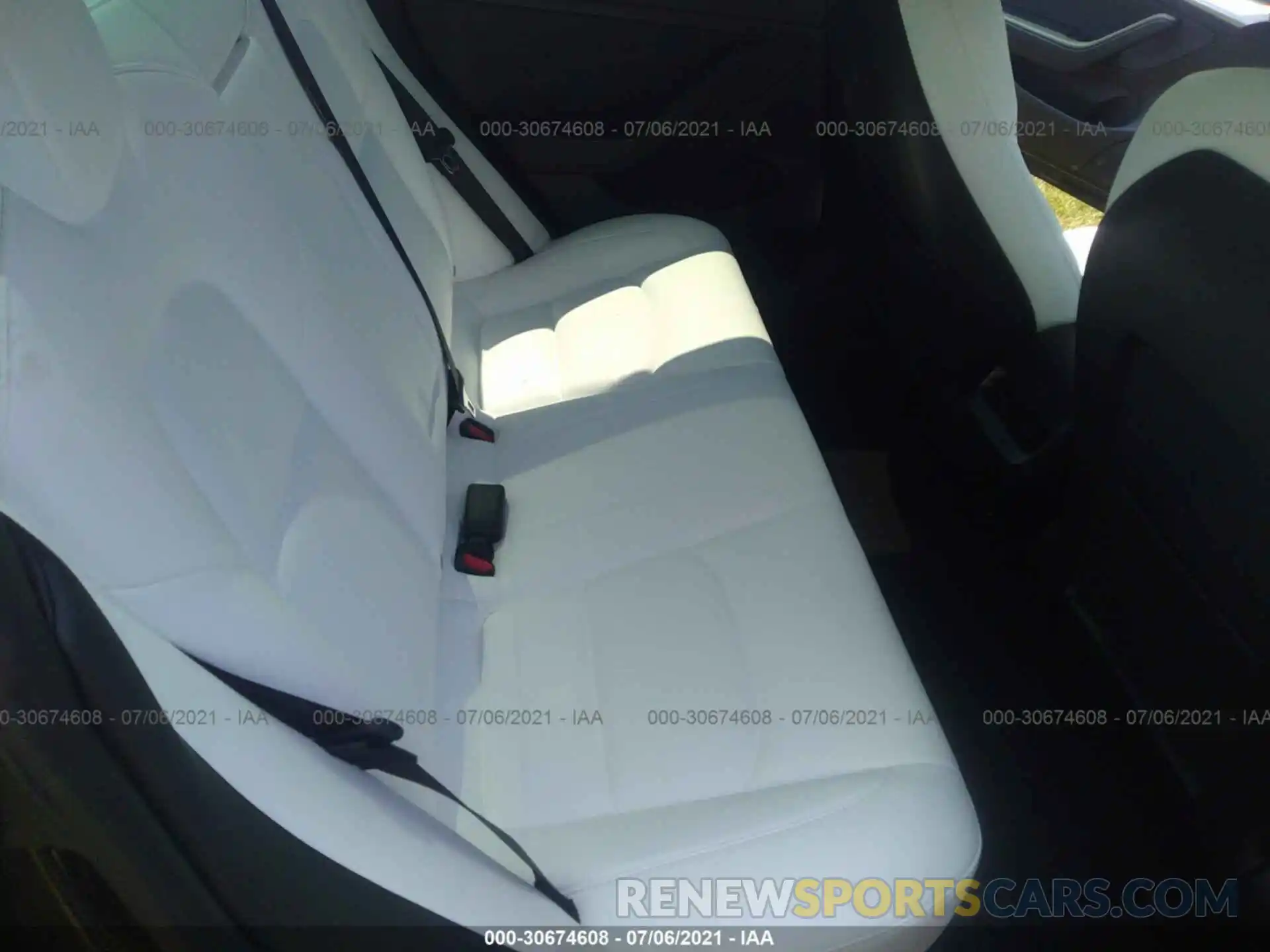 8 Photograph of a damaged car 5YJ3E1EB1MF960871 TESLA MODEL 3 2021