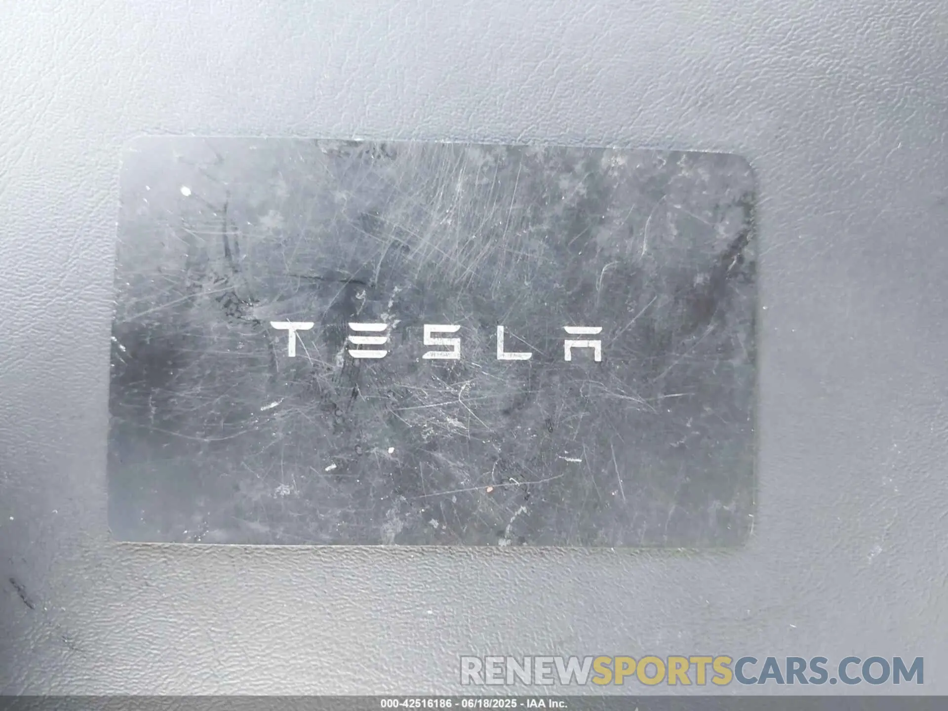11 Photograph of a damaged car 5YJ3E1EB1MF983986 TESLA MODEL 3 2021