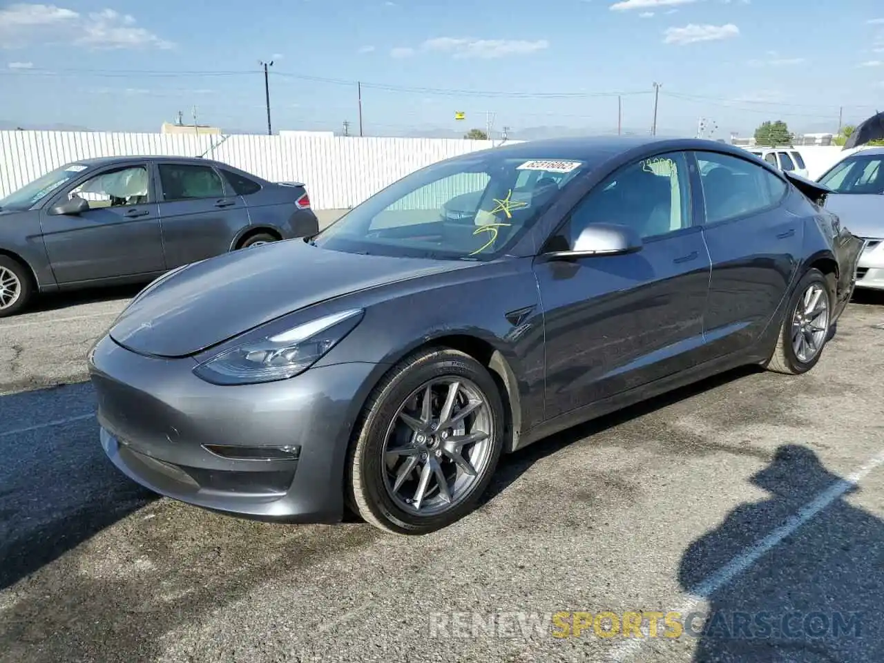 2 Photograph of a damaged car 5YJ3E1EB2MF006792 TESLA MODEL 3 2021