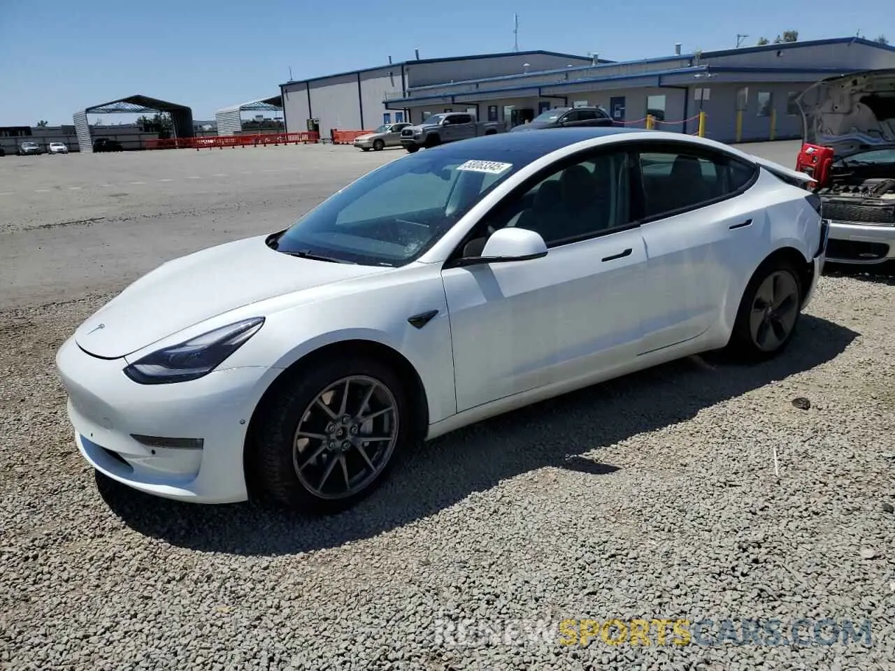 1 Photograph of a damaged car 5YJ3E1EB2MF015072 TESLA MODEL 3 2021