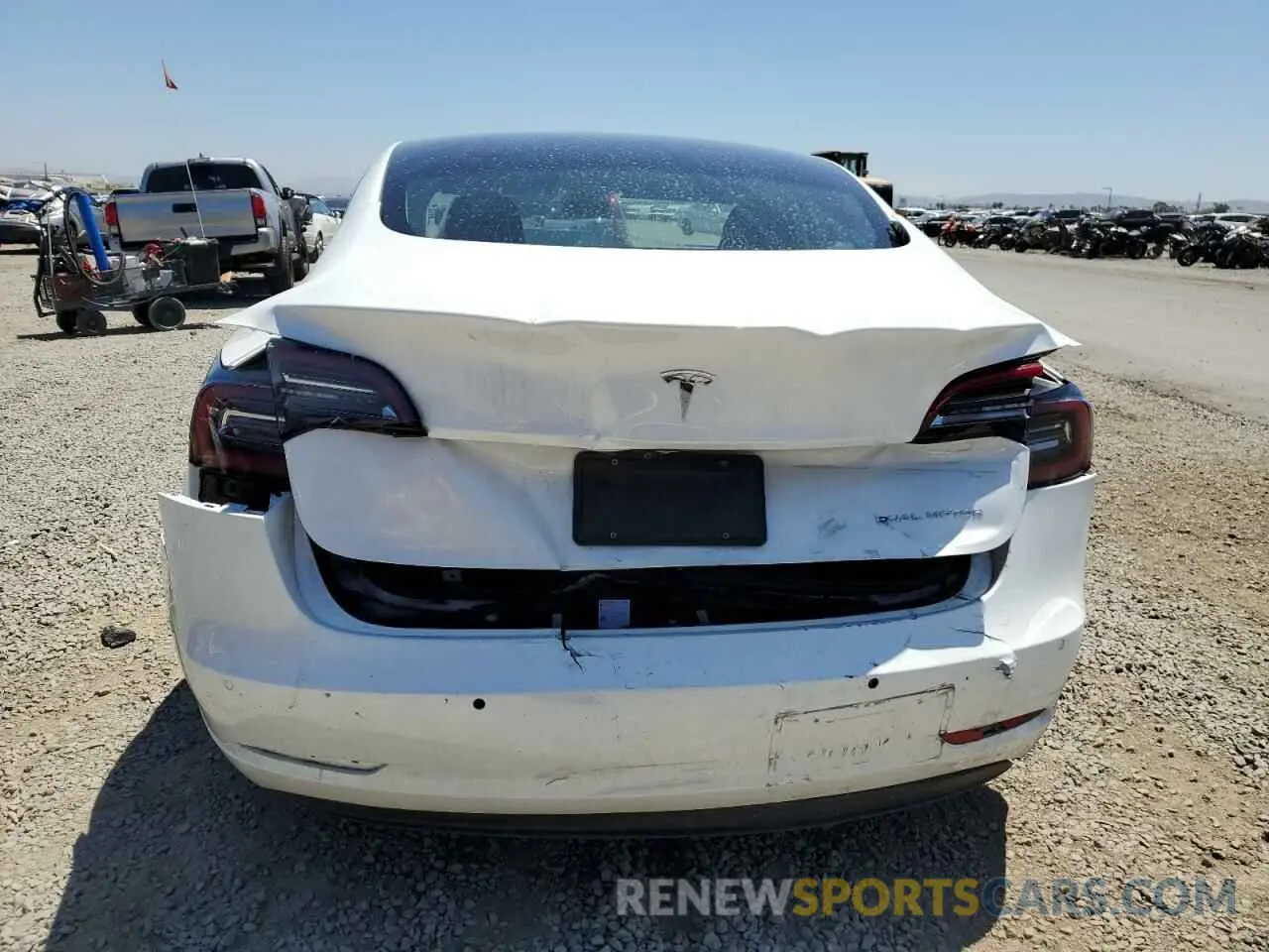 6 Photograph of a damaged car 5YJ3E1EB2MF015072 TESLA MODEL 3 2021