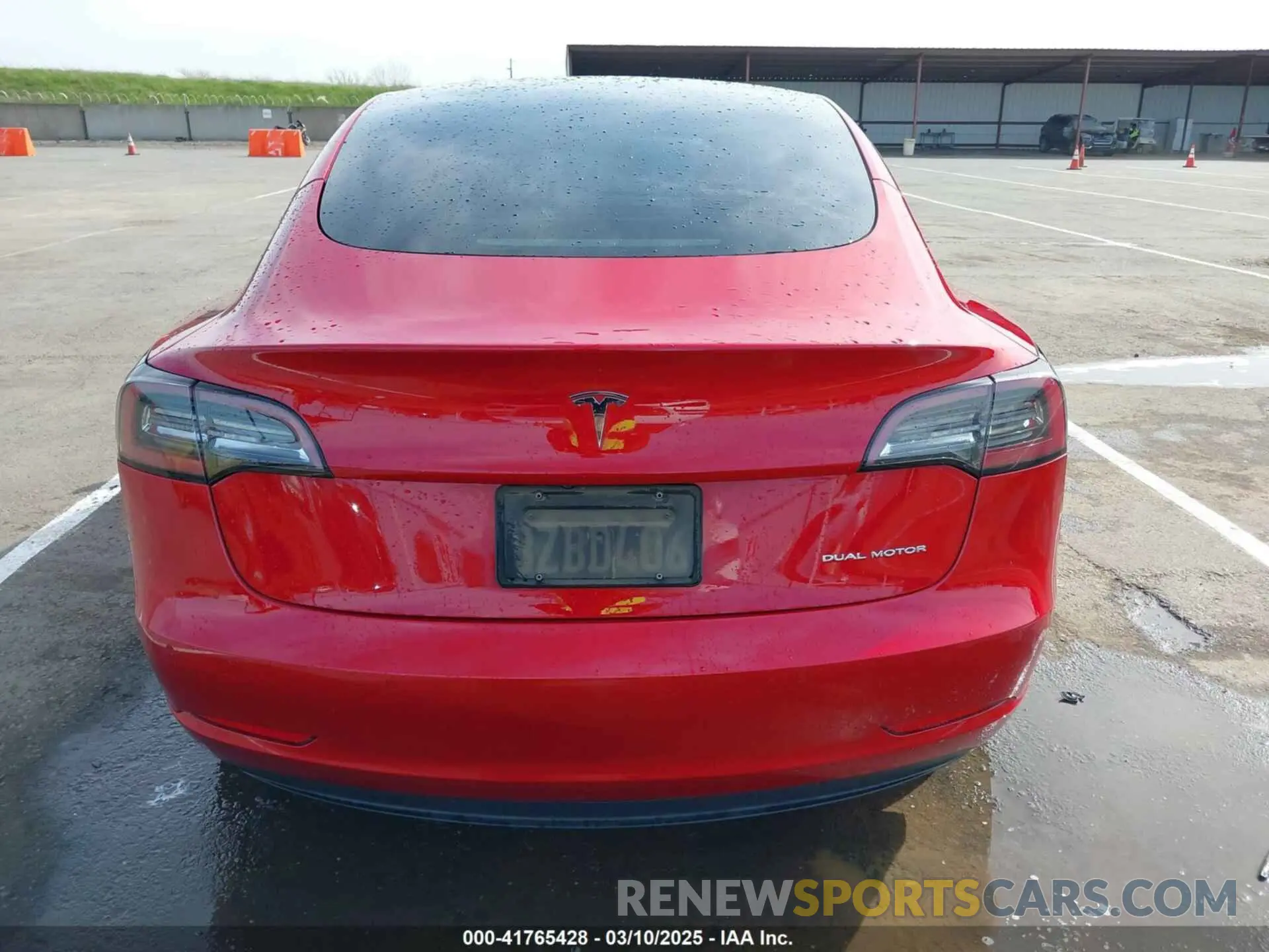16 Photograph of a damaged car 5YJ3E1EB2MF015279 TESLA MODEL 3 2021