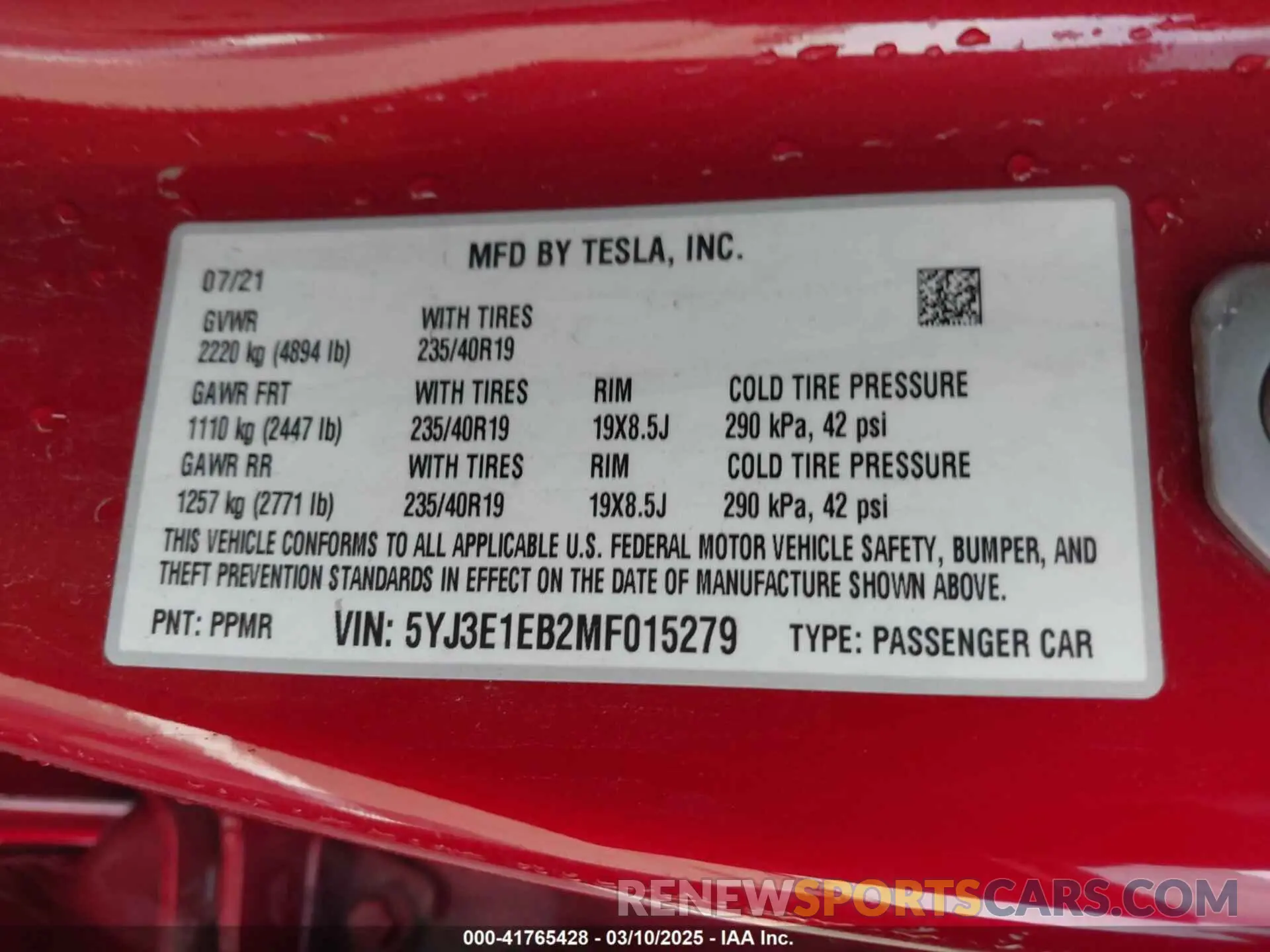 9 Photograph of a damaged car 5YJ3E1EB2MF015279 TESLA MODEL 3 2021
