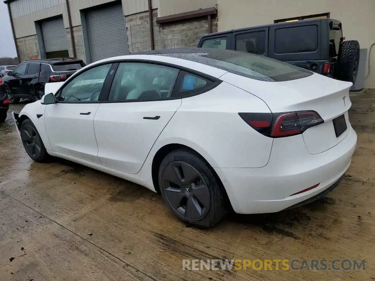 2 Photograph of a damaged car 5YJ3E1EB2MF033474 TESLA MODEL 3 2021