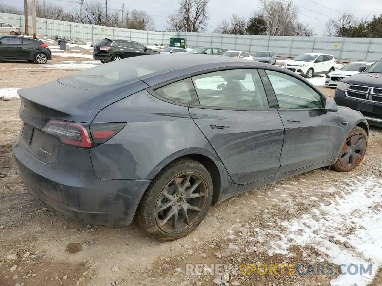 3 Photograph of a damaged car 5YJ3E1EB2MF065535 TESLA MODEL 3 2021