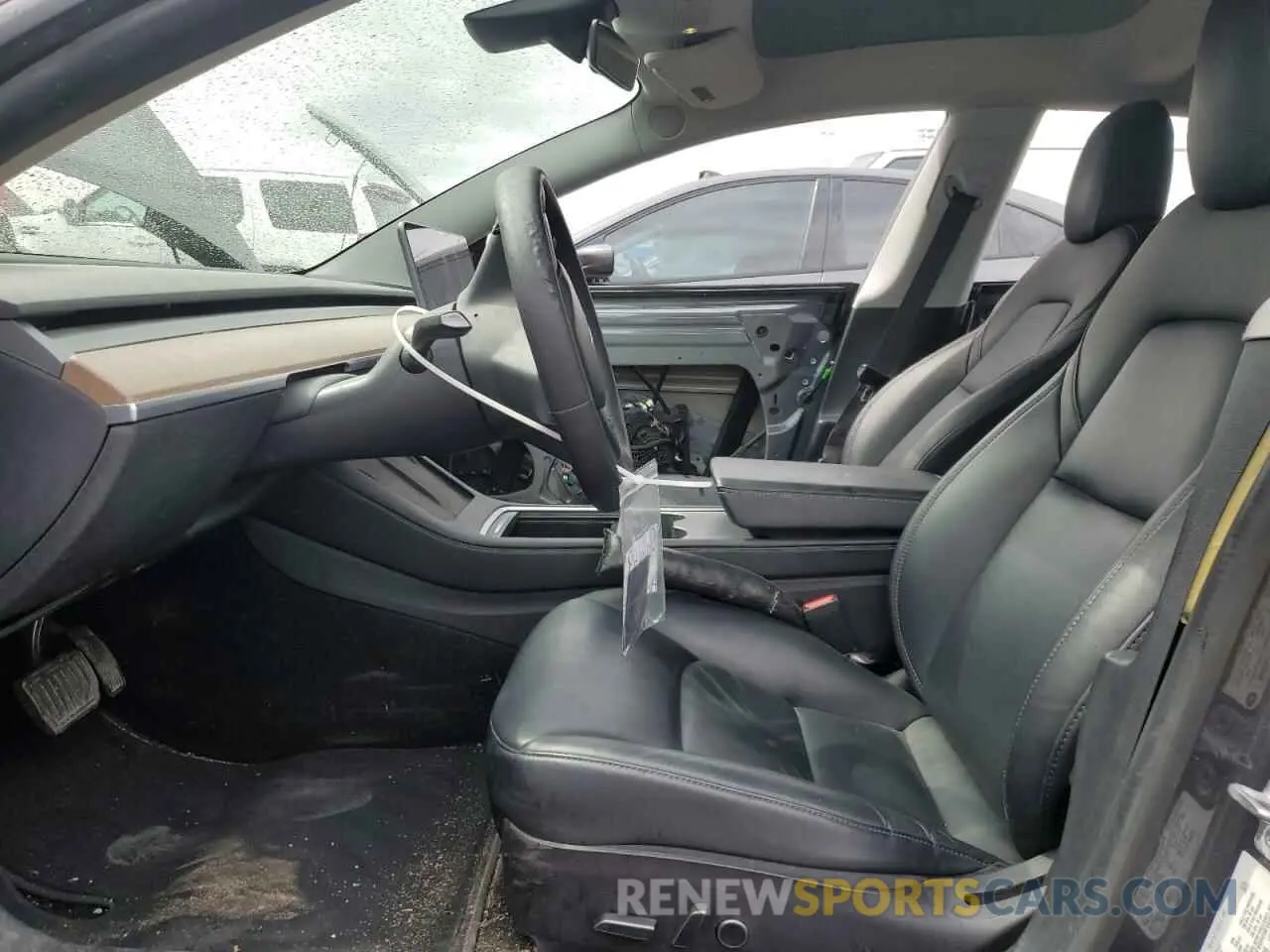 7 Photograph of a damaged car 5YJ3E1EB2MF066149 TESLA MODEL 3 2021
