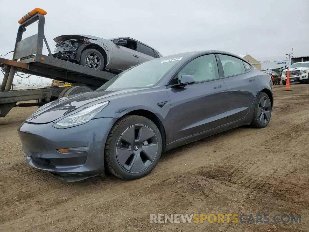 1 Photograph of a damaged car 5YJ3E1EB2MF852663 TESLA MODEL 3 2021
