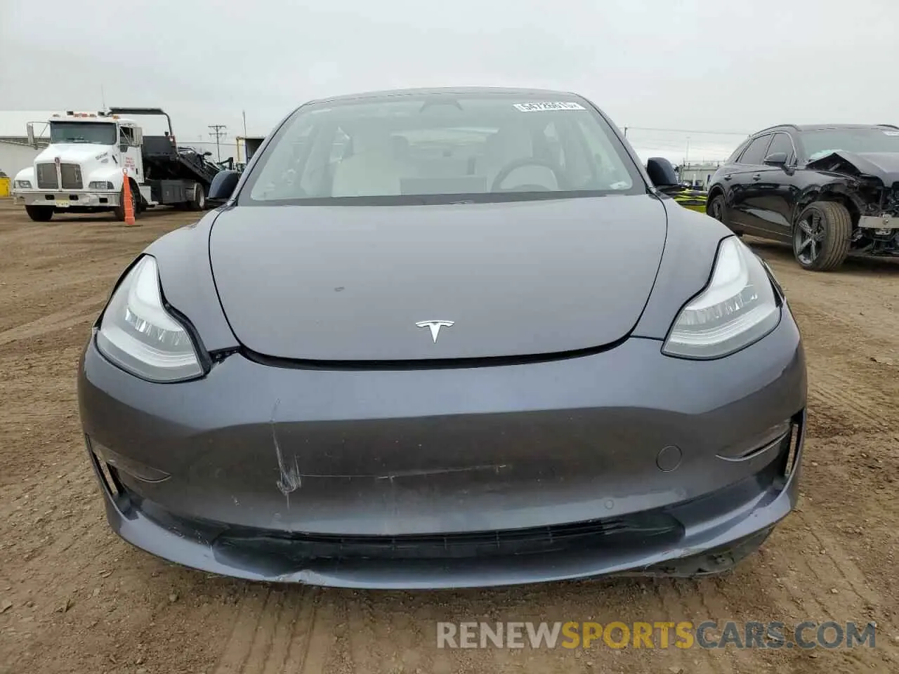 5 Photograph of a damaged car 5YJ3E1EB2MF852663 TESLA MODEL 3 2021