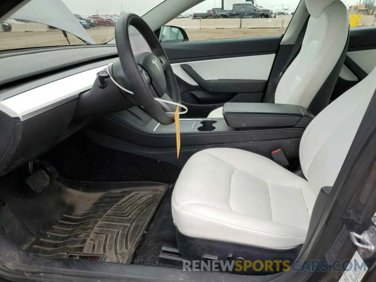 7 Photograph of a damaged car 5YJ3E1EB2MF852663 TESLA MODEL 3 2021