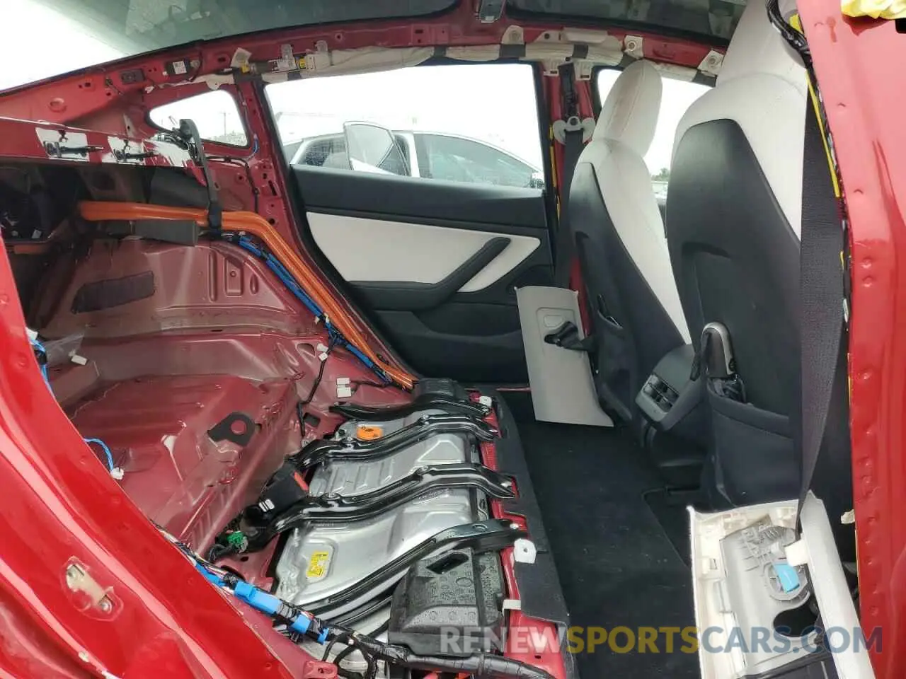 10 Photograph of a damaged car 5YJ3E1EB2MF855109 TESLA MODEL 3 2021