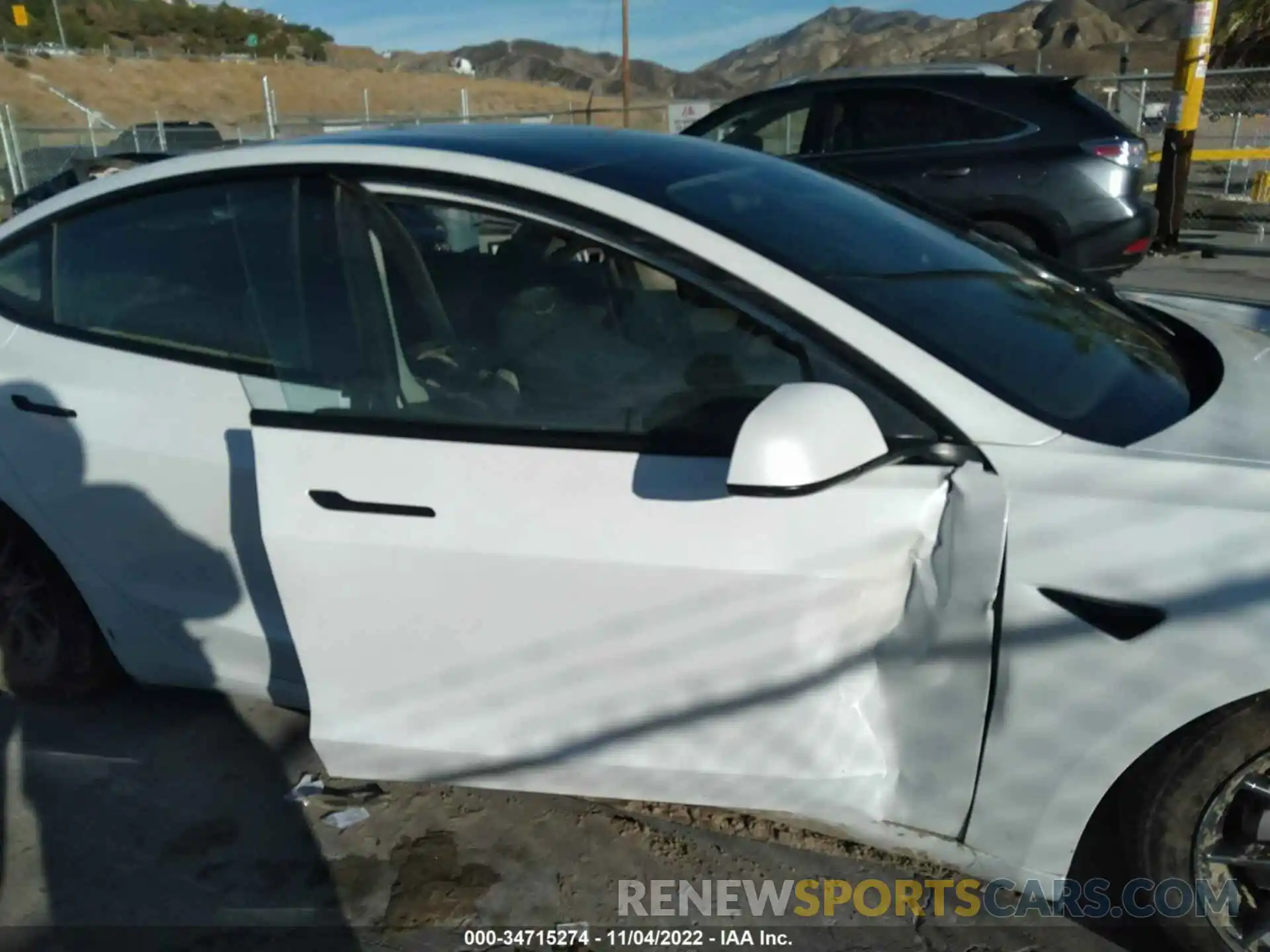 6 Photograph of a damaged car 5YJ3E1EB2MF872847 TESLA MODEL 3 2021