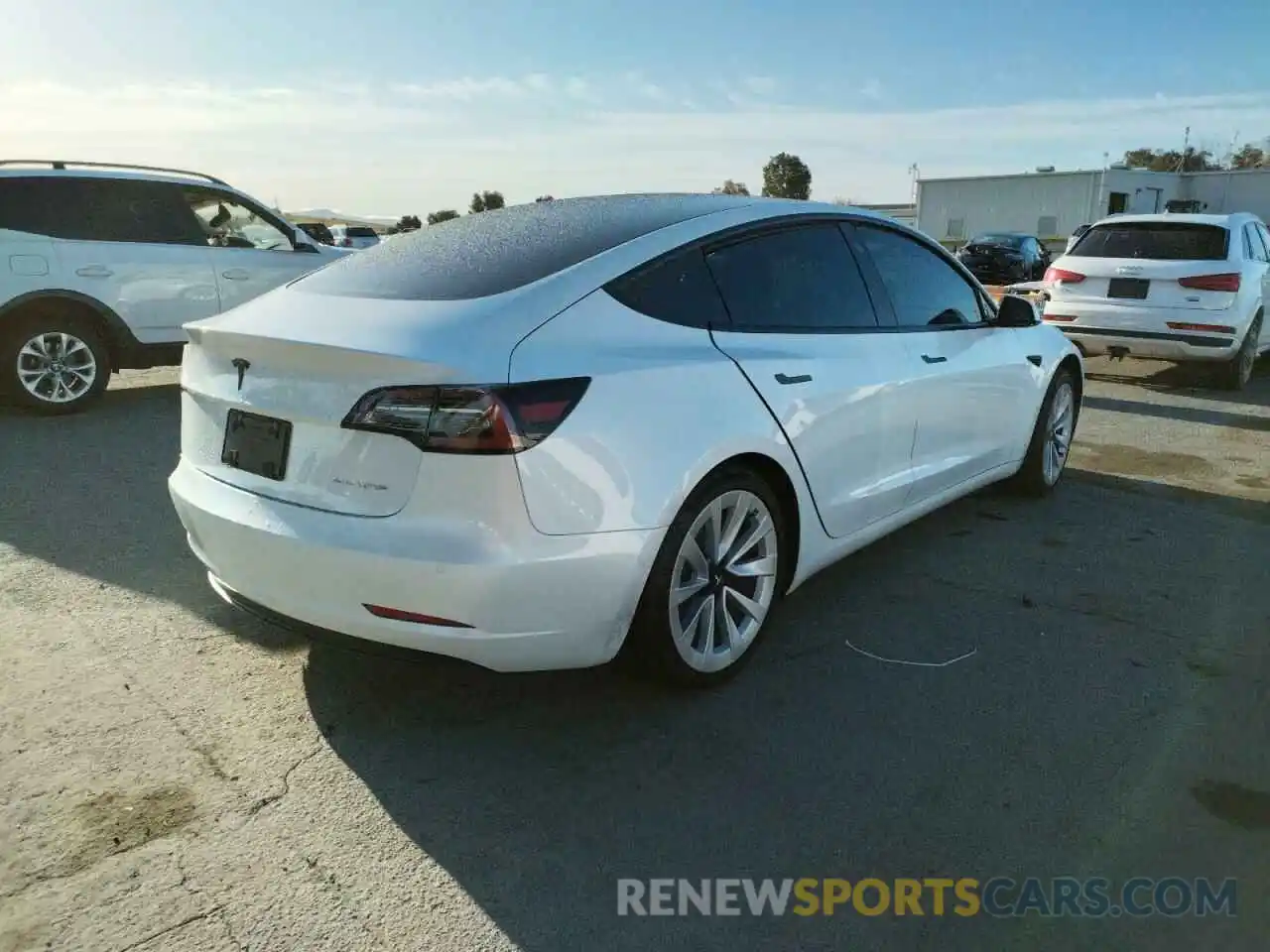 4 Photograph of a damaged car 5YJ3E1EB2MF877563 TESLA MODEL 3 2021