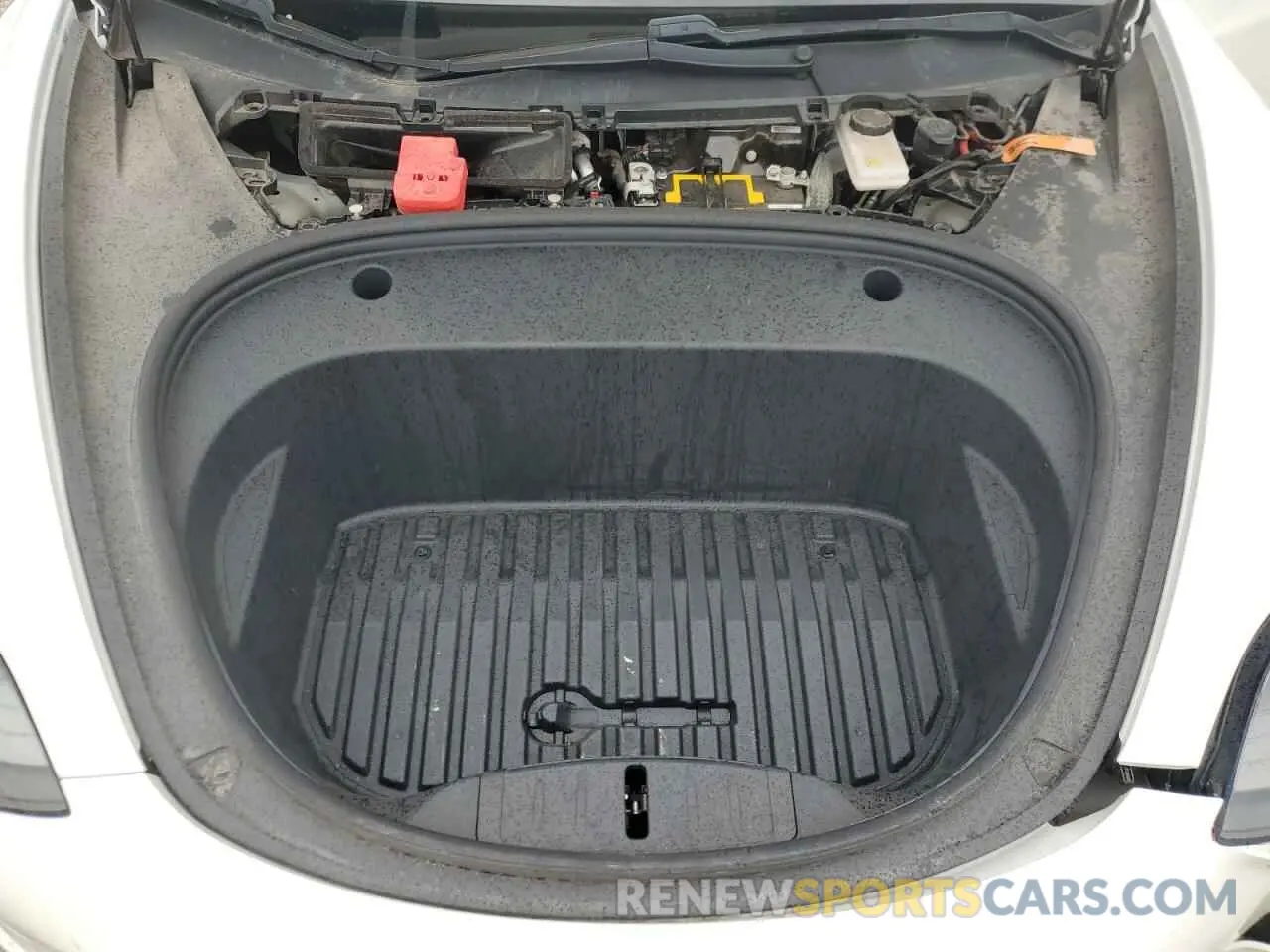 11 Photograph of a damaged car 5YJ3E1EB2MF902056 TESLA MODEL 3 2021