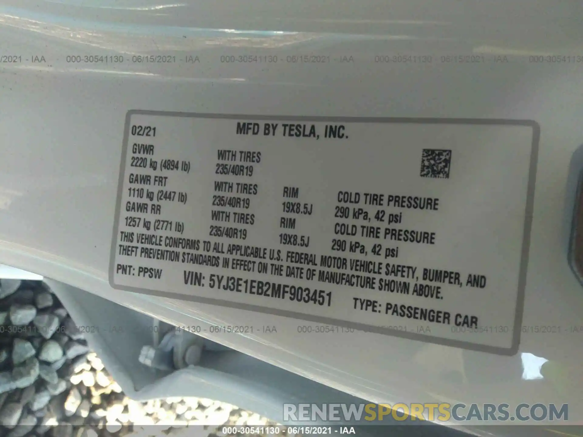 9 Photograph of a damaged car 5YJ3E1EB2MF903451 TESLA MODEL 3 2021