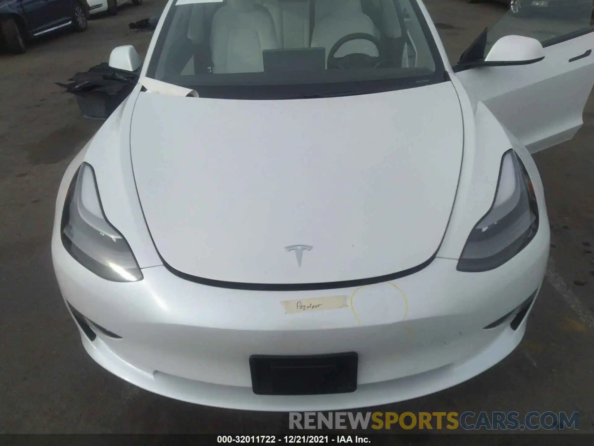 10 Photograph of a damaged car 5YJ3E1EB2MF916104 TESLA MODEL 3 2021