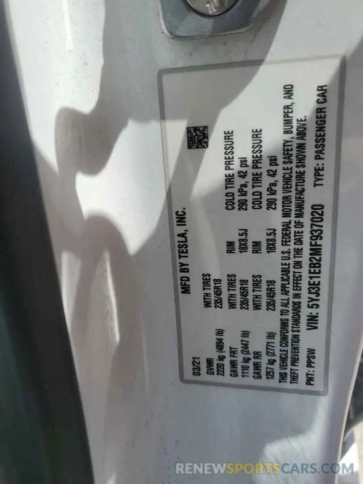 13 Photograph of a damaged car 5YJ3E1EB2MF937020 TESLA MODEL 3 2021