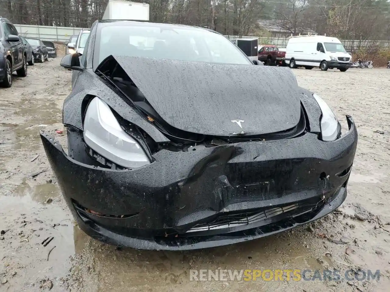 5 Photograph of a damaged car 5YJ3E1EB2MF979171 TESLA MODEL 3 2021