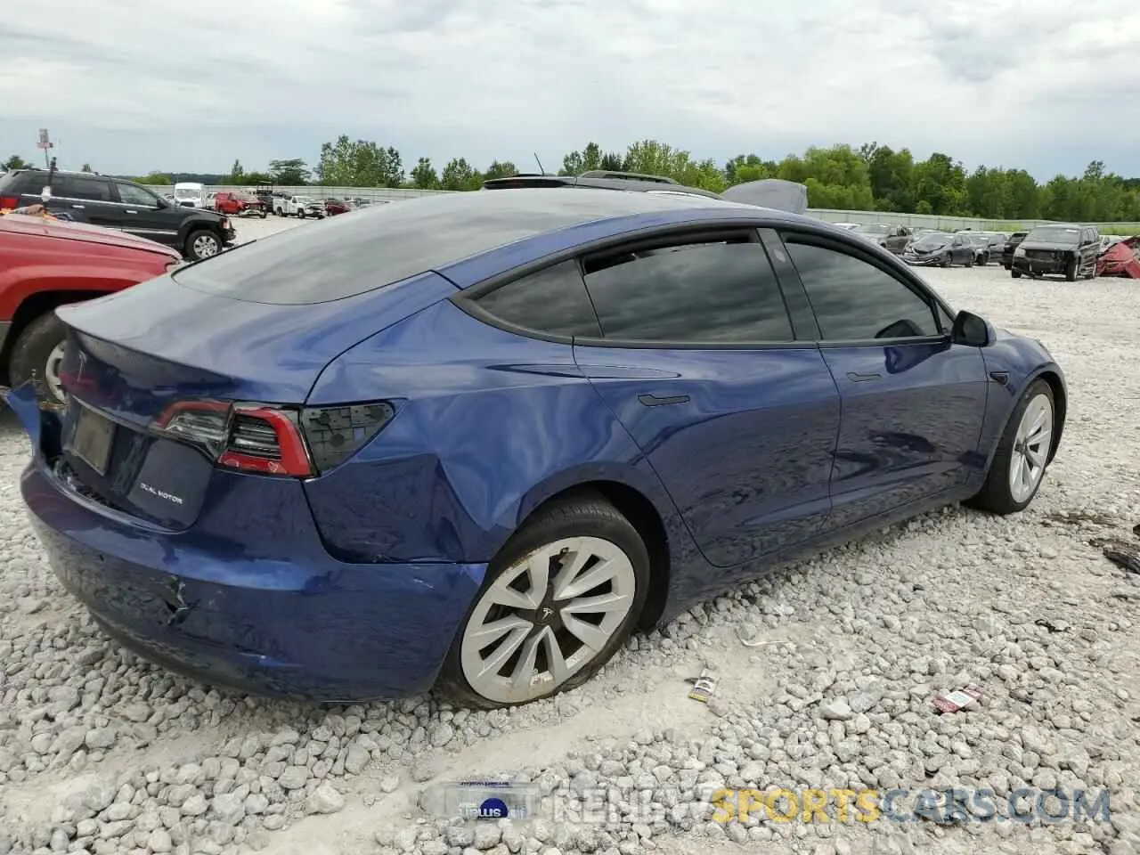 3 Photograph of a damaged car 5YJ3E1EB2MF980448 TESLA MODEL 3 2021