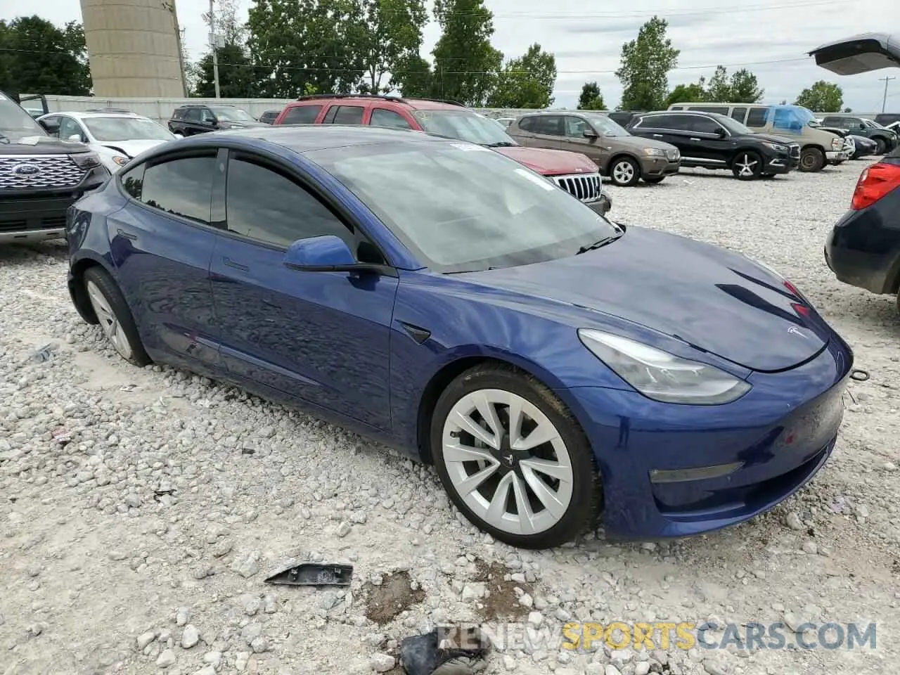 4 Photograph of a damaged car 5YJ3E1EB2MF980448 TESLA MODEL 3 2021